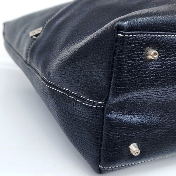 Maxx New York Black Leather Shoulder Bag - Picture 7 of 13